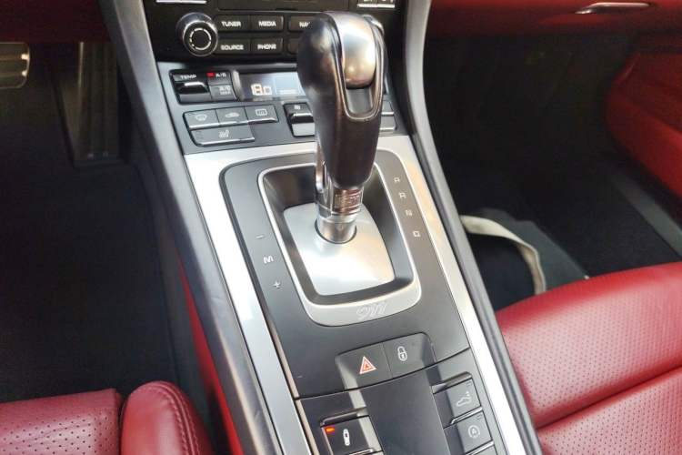 Used Porsche 911 2016 Carrera 3.0T Gear Lever