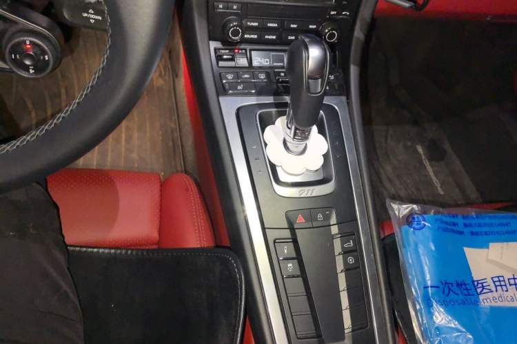 Used Porsche 911 2016 Carrera 3.0T Gear Lever