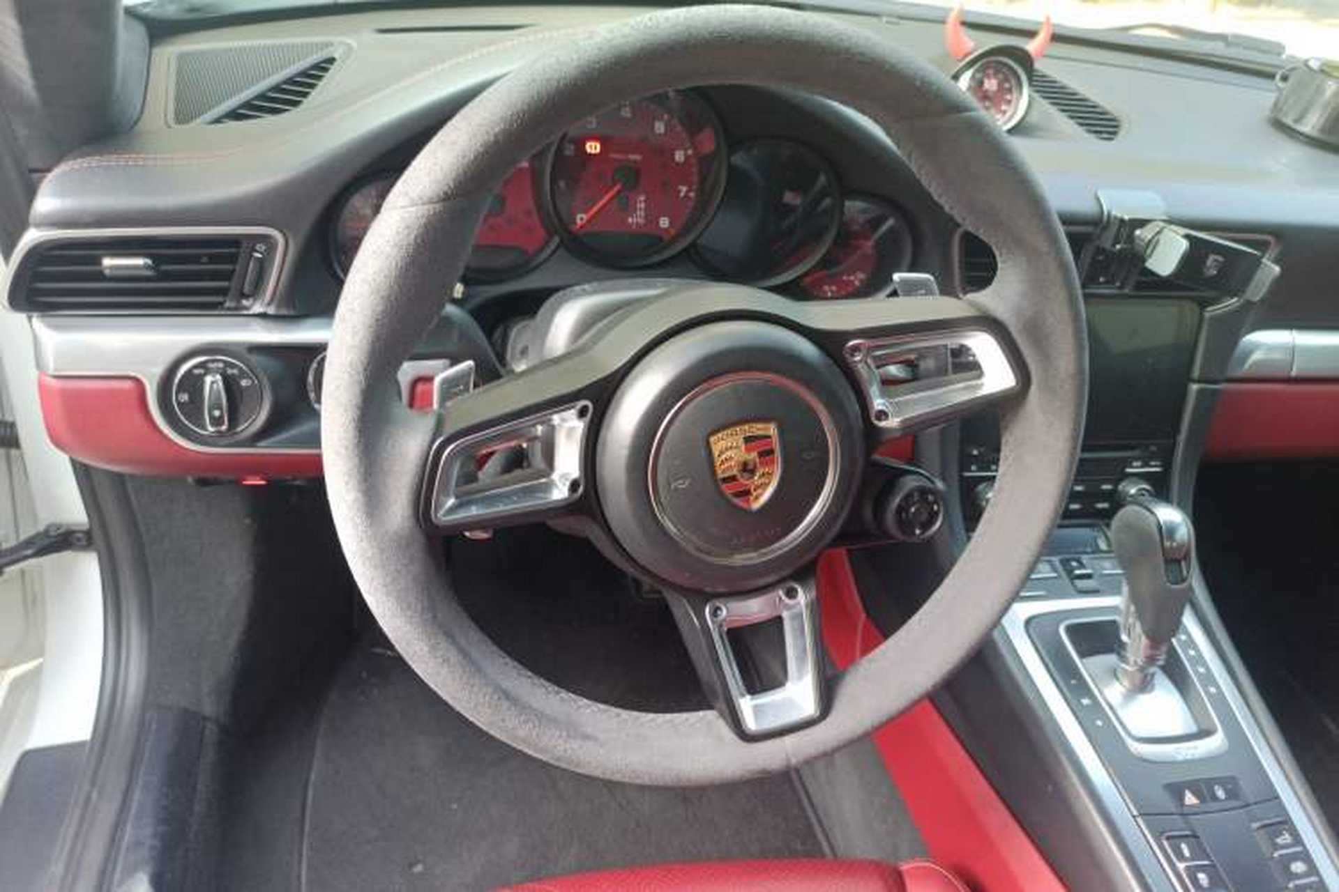 Used Porsche 911 2016 Carrera 3.0T Steering Wheel