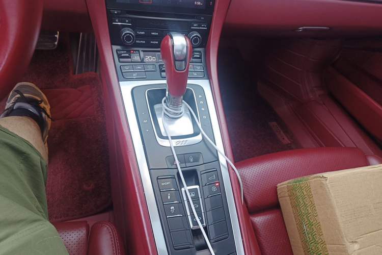Used Porsche 911  Gear Lever