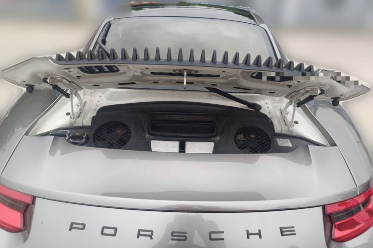 Used Porsche 911  Trunk