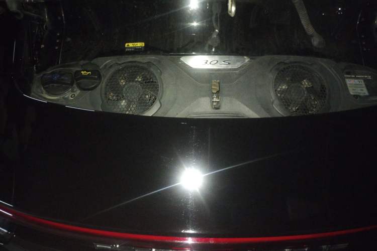 Used Porsche 911 2019 Carrera S 3.0T Engine Bay