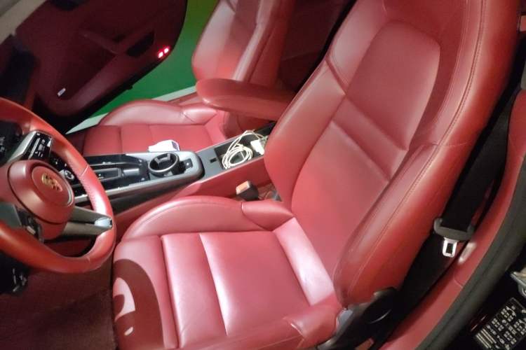 Used Porsche 911 2019 Carrera S 3.0T Left Front Seat