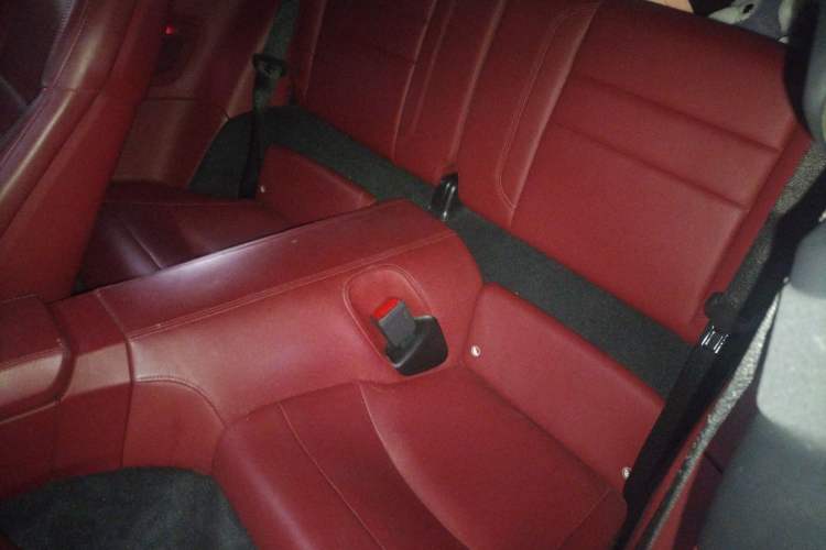 Used Porsche 911 2019 Carrera S 3.0T Left Rear Seat