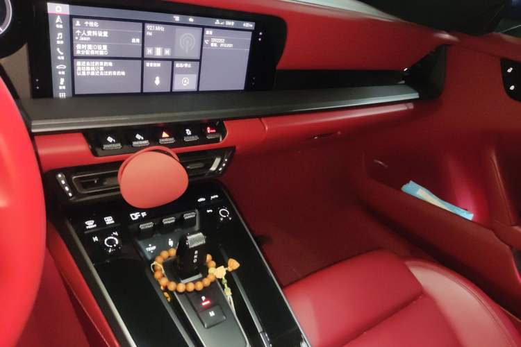 Used Porsche 911 2019 Carrera S 3.0T Audio And AC Panel