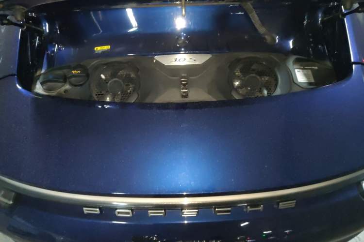 Used Porsche 911 2019 Carrera S 3.0T Engine Bay