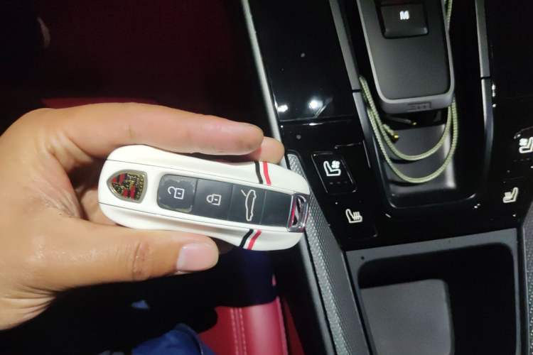 Used Porsche 911 2019 Carrera S 3.0T Vehicle Key