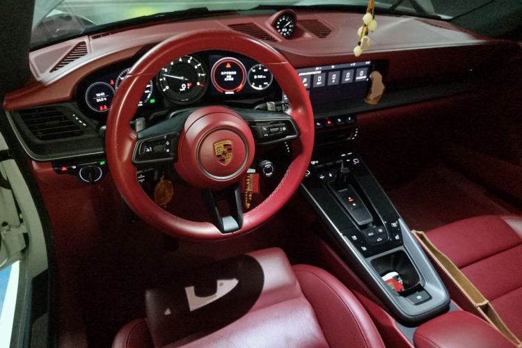Used Porsche 911 2019 Carrera S 3.0T Center Console