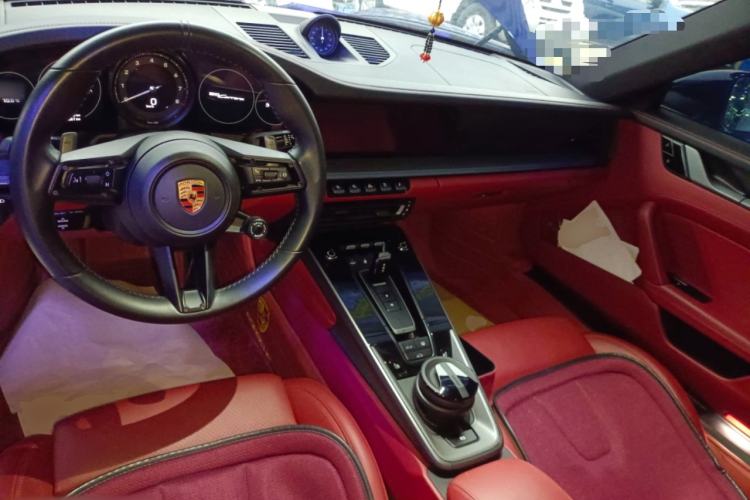 Used Porsche 911 2020 Carrera 3.0T Center Console