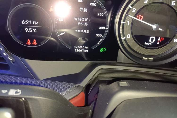 Used Porsche 911 2020 Carrera 3.0T Odometer Close Up