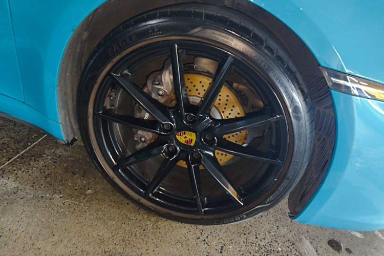 Used Porsche 911 2020 Carrera 3.0T Right Front Wheel Hub