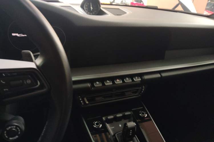 Used Porsche 911 2020 Carrera 4 3.0T Audio And AC Panel