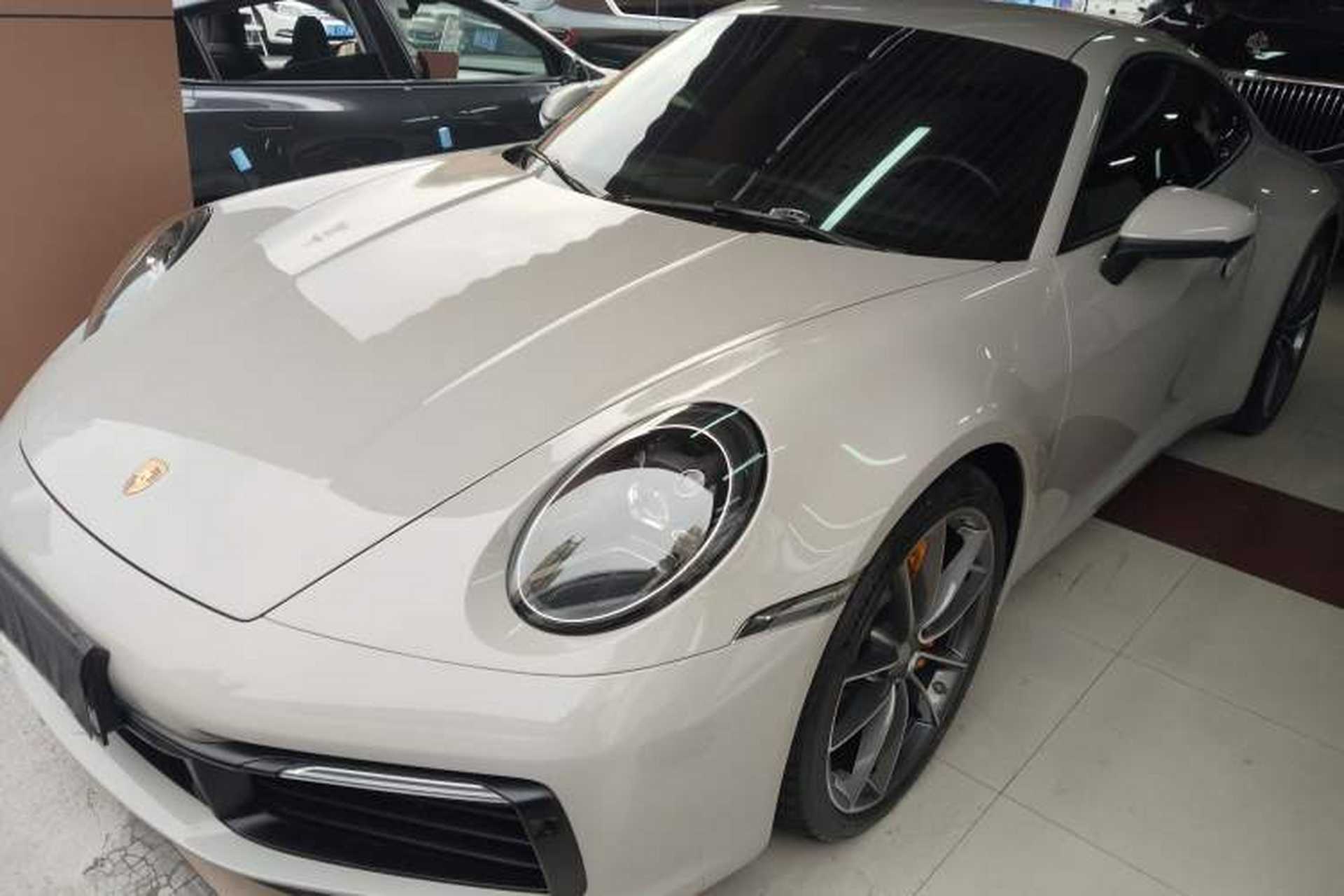 Used Porsche 911 2020 Carrera 4 3.0T Front Left 45 Deg