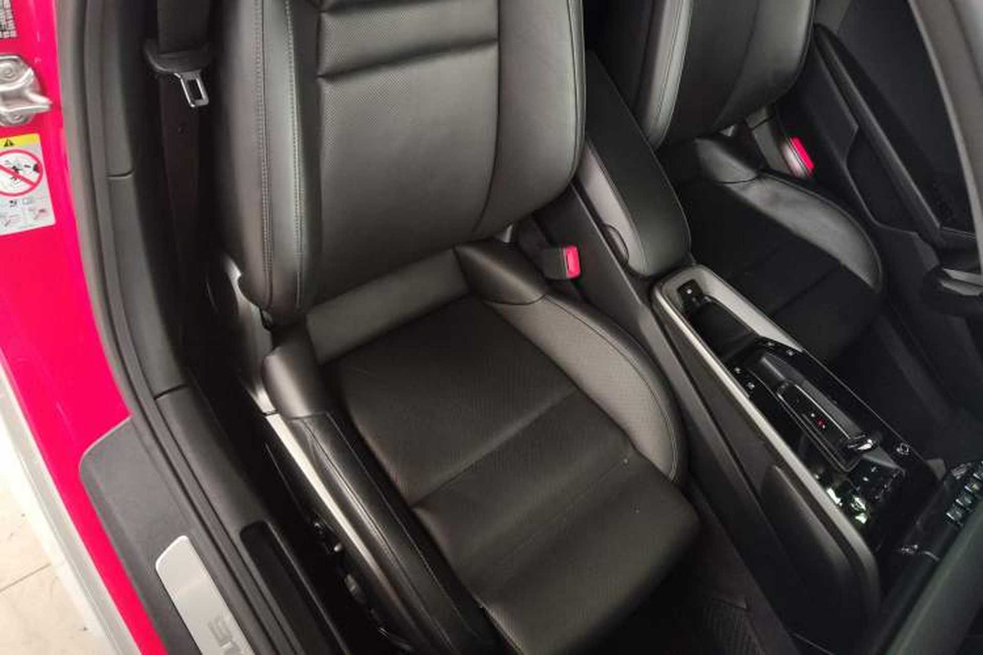 Used Porsche 911 2020 Carrera 4 3.0T Right Front Seat