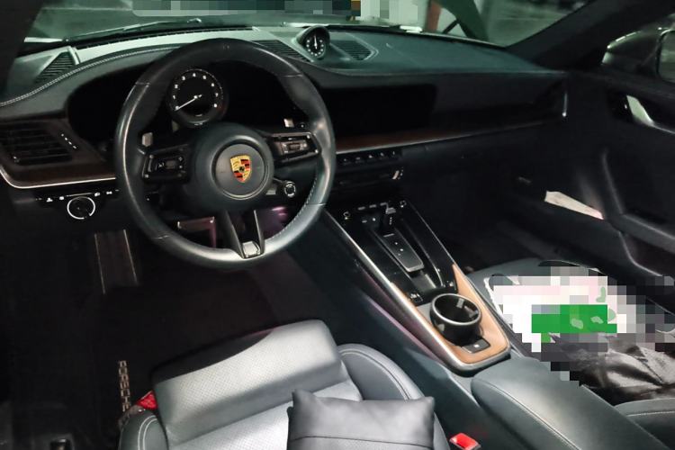Used Porsche 911 2020 Carrera 4 3.0T Center Console