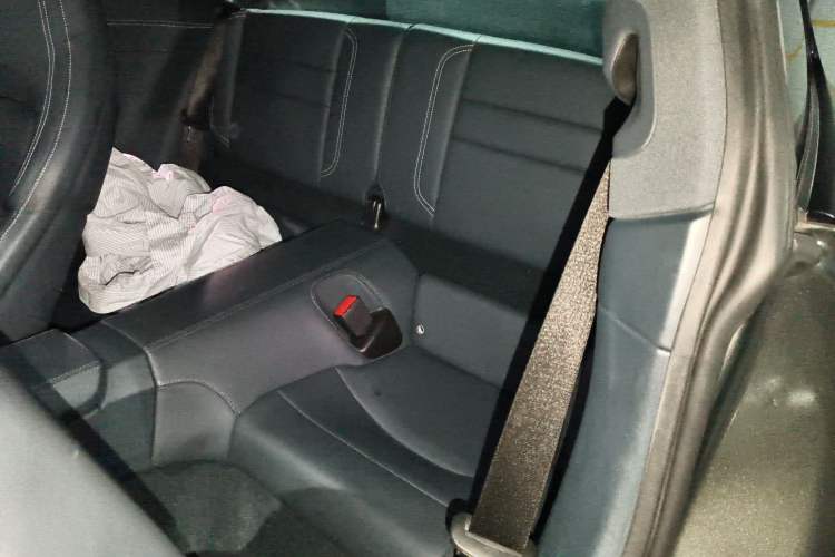 Used Porsche 911 2020 Carrera 4 3.0T Left Rear Seat