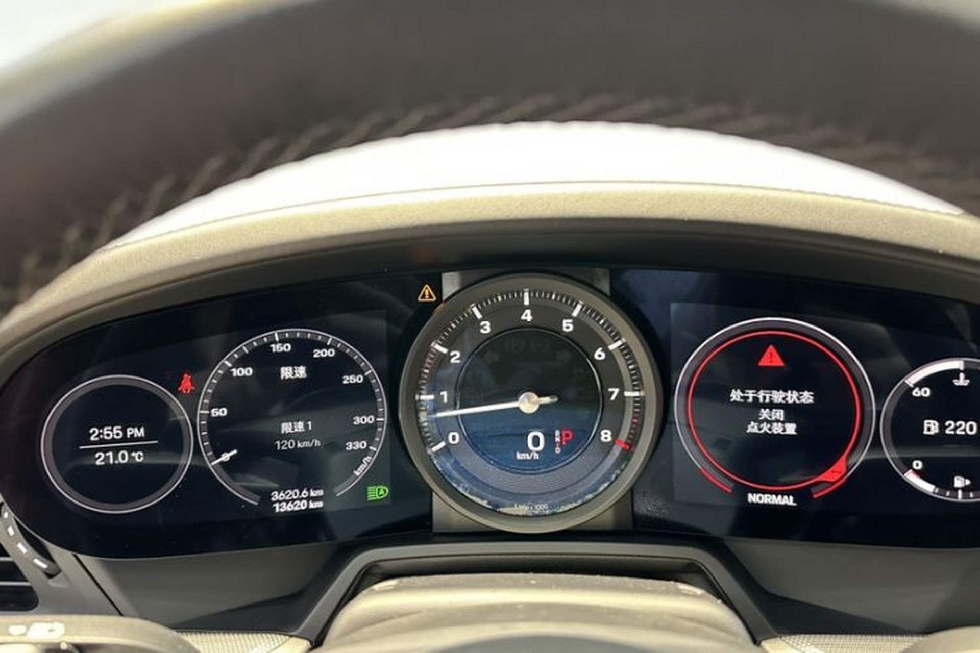 Used Porsche 911 2020 Carrera 3.0T Odometer Close Up
