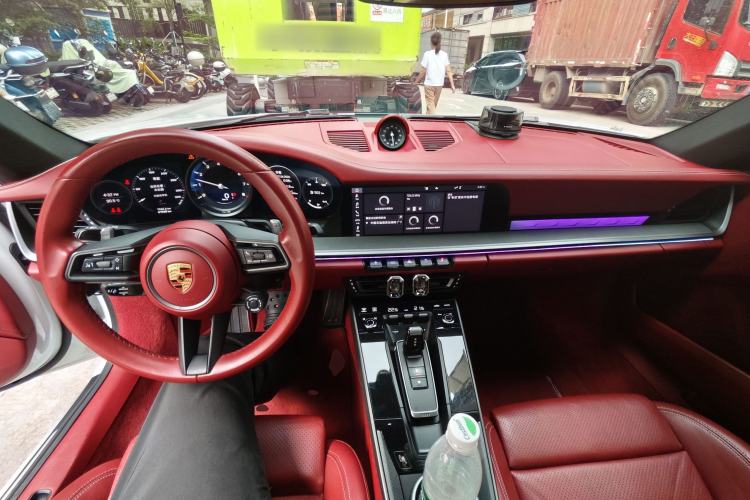 Used Porsche 911 2020 Carrera 3.0T Center Console
