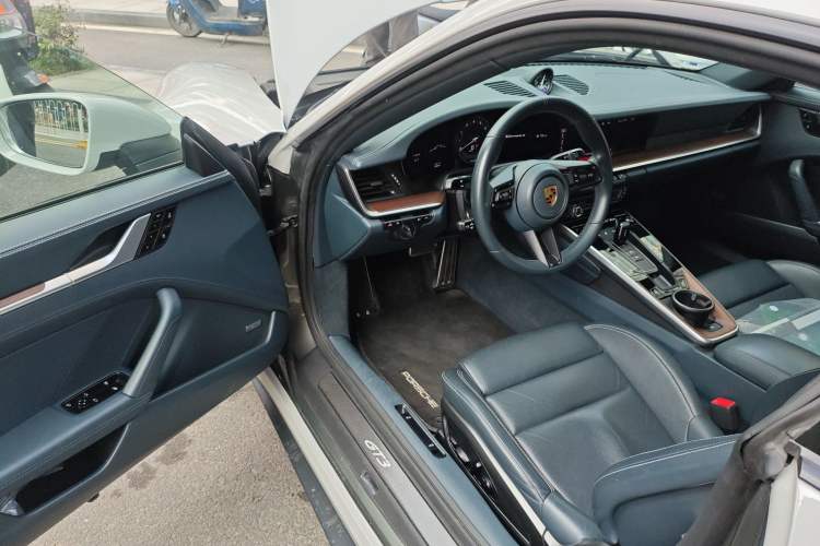 Used Porsche 911 2020 Carrera 4 3.0T Driver Seat