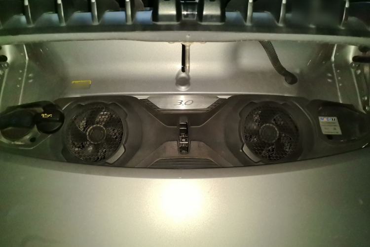 Used Porsche 911 2020 Carrera 4 3.0T Engine Bay