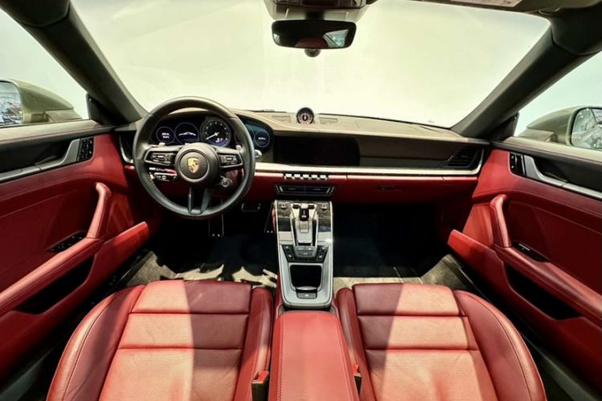 Used Porsche 911 2020 Carrera 3.0T Interior 10