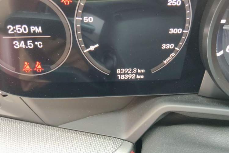 Used Porsche 911 2020 Carrera 3.0T Odometer Close Up