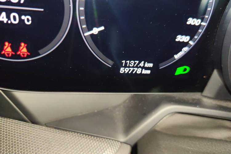 Used Porsche 911 2020 Carrera 3.0T Odometer Close Up