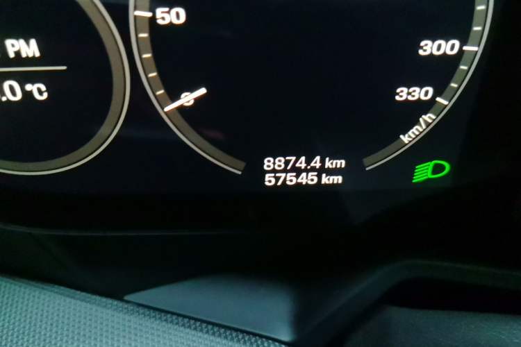 Used Porsche 911 2020 Carrera 4 3.0T Odometer Close Up