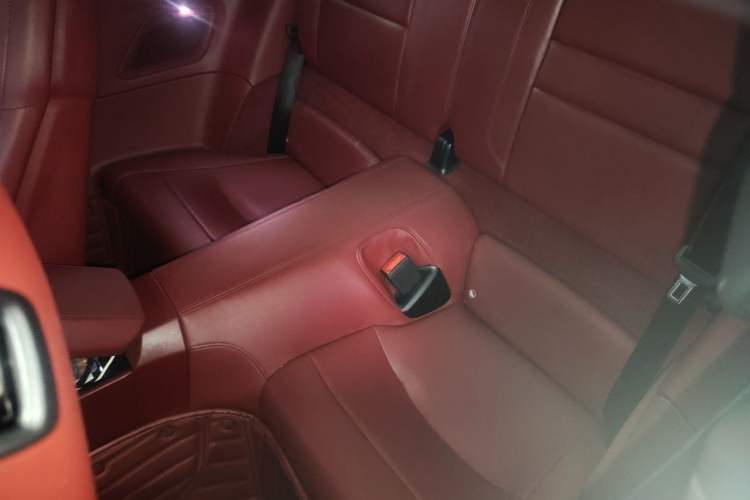 Used Porsche 911 2020 Carrera 3.0T Left Rear Seat