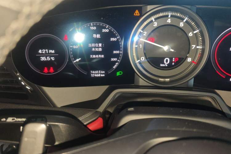 Used Porsche 911 2020 Carrera 3.0T Odometer Close Up