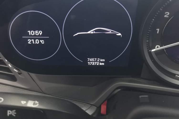 Used Porsche 911 2020 Carrera 3.0T Odometer Close Up