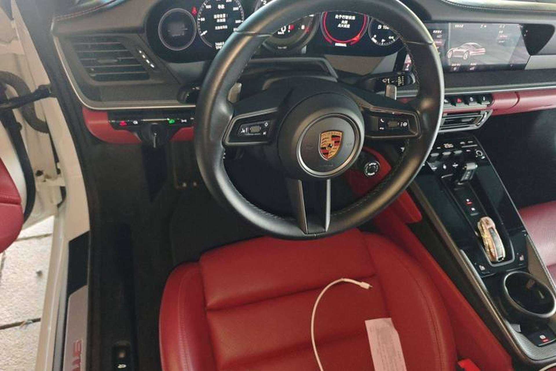 Used Porsche 911 2020 Carrera 3.0T Steering Wheel
