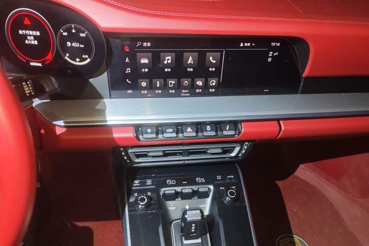 Used Porsche 911  Audio And AC Panel