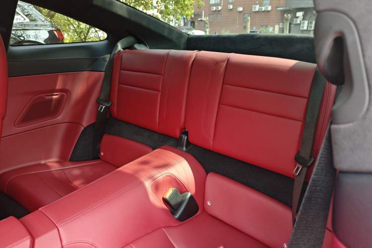 Used Porsche 911 2022 Carrera 3.0T Interior 2