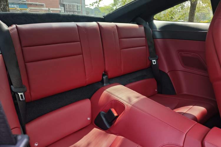 Used Porsche 911 2022 Carrera 3.0T Interior 4