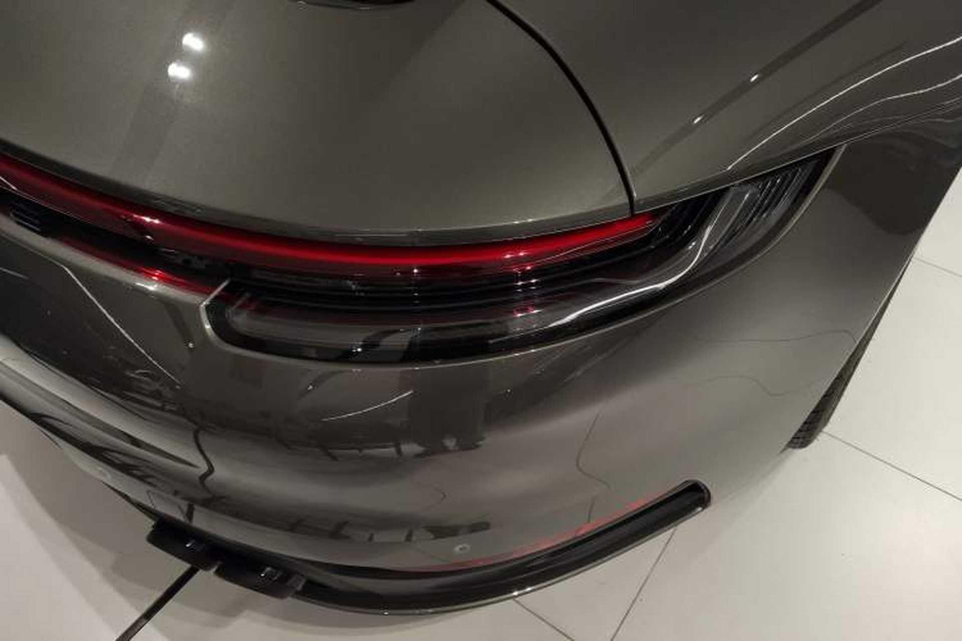 Used Porsche 911 2022 Carrera 3.0T Exterior 3