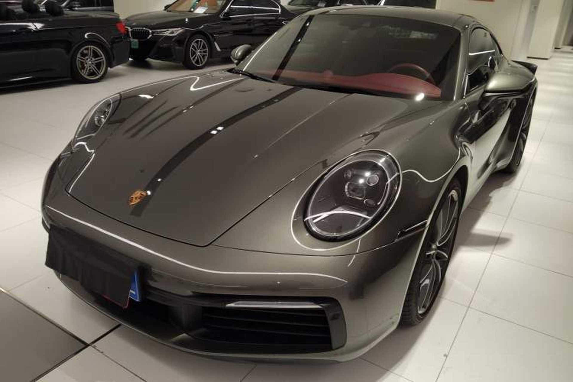 Used Porsche 911 2022 Carrera 3.0T Front Left 45 Deg