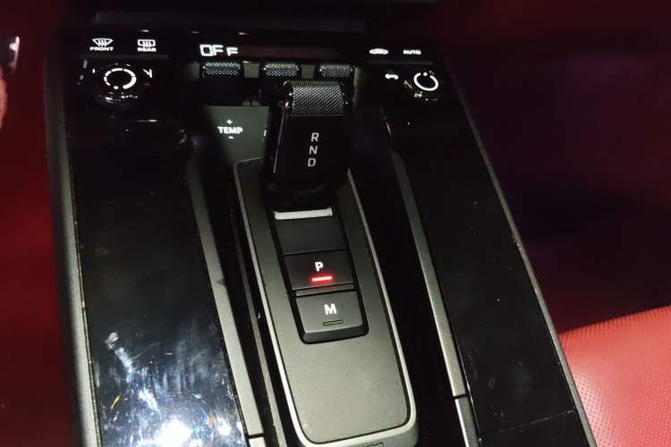 Used Porsche 911 2022 Targa 4S 3.0T Gear Lever