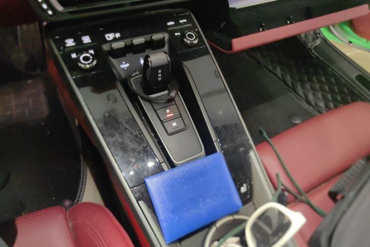 Used Porsche 911 2022 Carrera 3.0T Gear Lever