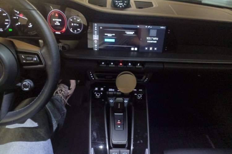 Used Porsche 911 2022 Carrera 3.0T Audio And AC Panel