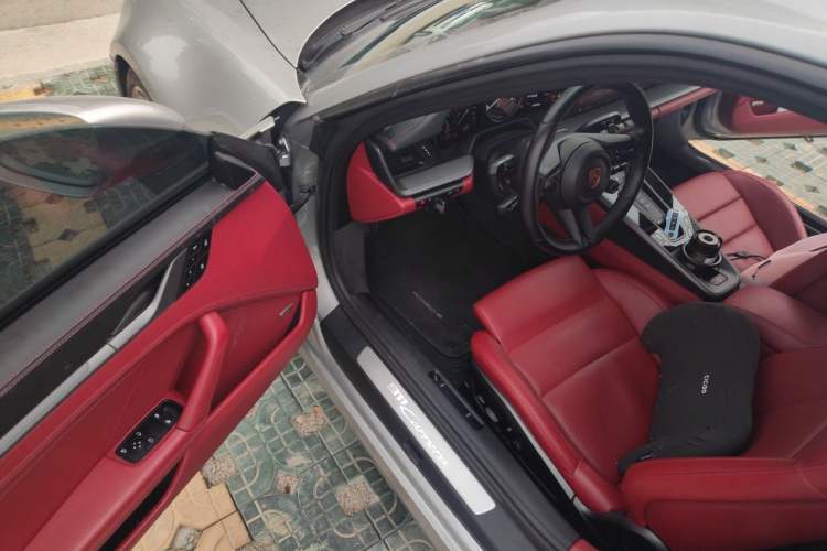Used Porsche 911 2022 Carrera 3.0T Driver Seat