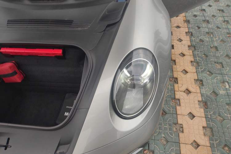 Used Porsche 911 2022 Carrera 3.0T Engine Bay Left