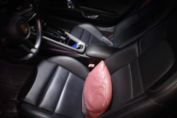 Used Porsche 911 2022 Carrera 3.0T Left Front Seat