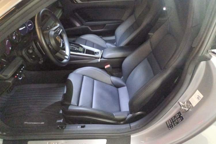 Used Porsche 911 2022 Carrera 3.0T Left Front Seat