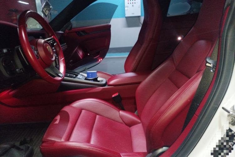 Used Porsche 911 2022 Carrera 3.0T Left Front Seat