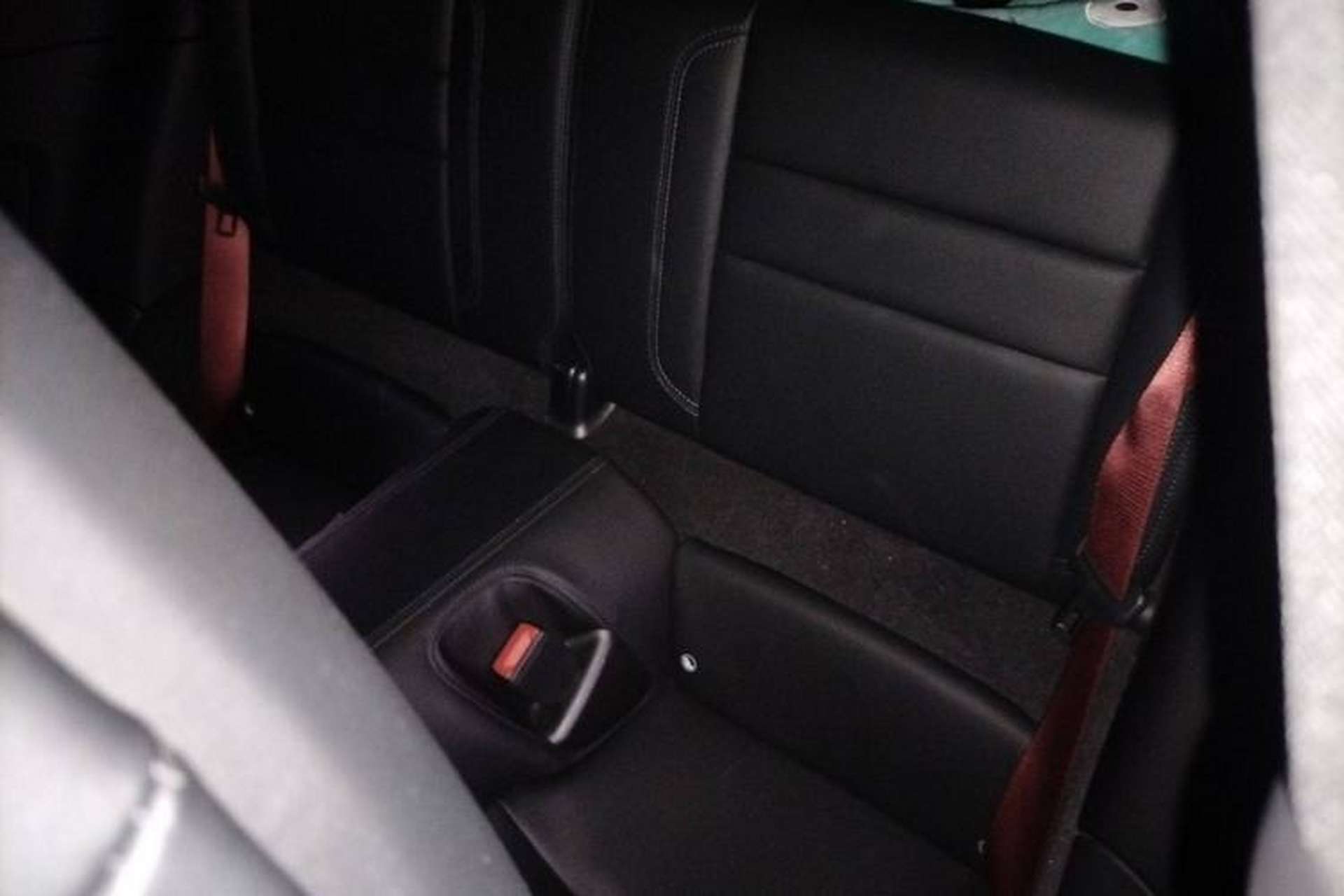 Used Porsche 911 2022 Carrera 3.0T Left Rear Seat