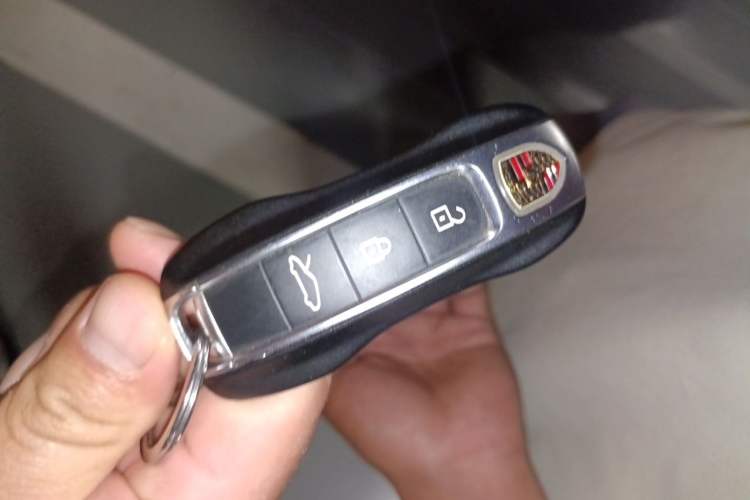 Used Porsche 911 2022 Carrera 3.0T Vehicle Key
