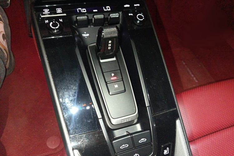 Used Porsche 911 2022 Carrera Cabriolet 3.0T Gear Lever