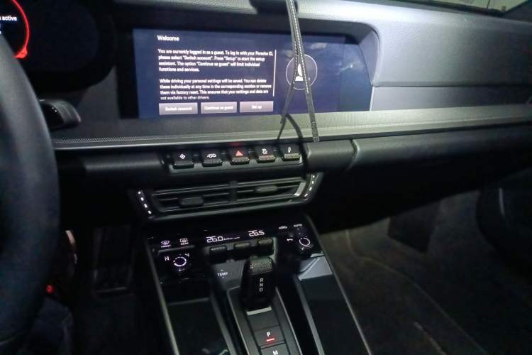 Used Porsche 911 2023 Carrera 3.0T Audio And AC Panel