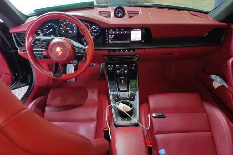 Used Porsche 911 2023 Carrera 3.0T Center Console